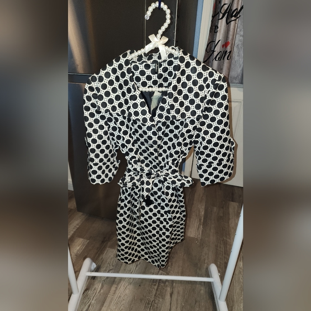 Women Nylon Belted and Button Coat By Ambition Size Small.
